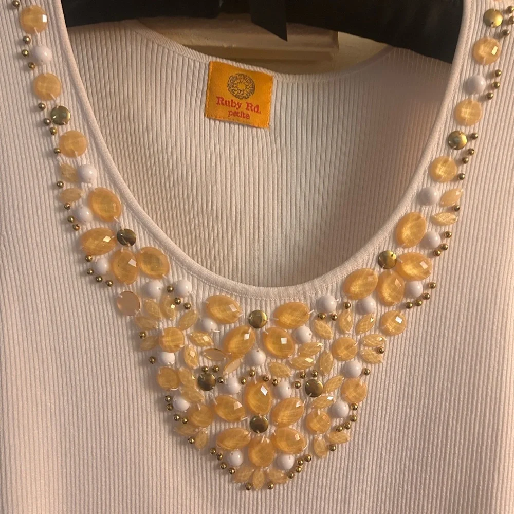 Ruby Rd. White Ribbed Top - Picture 4 of 5